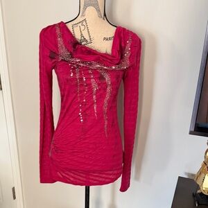 Miss Me magenta with rhinestones long sleeve top size-L